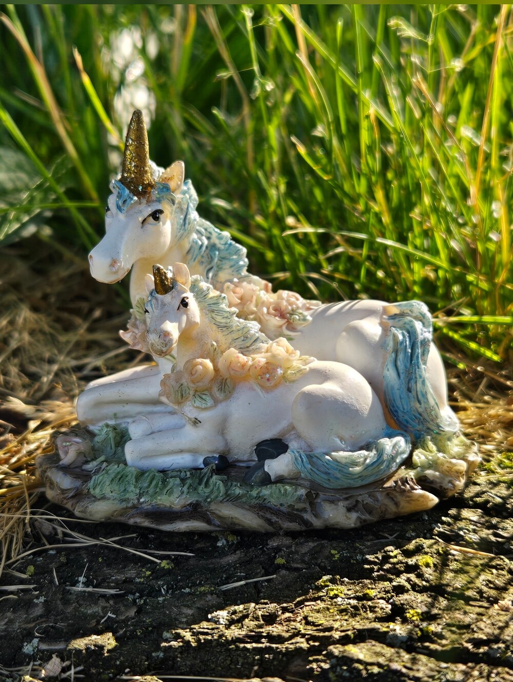 Vintage Resin White Unicorn Mother and Foal Figurine